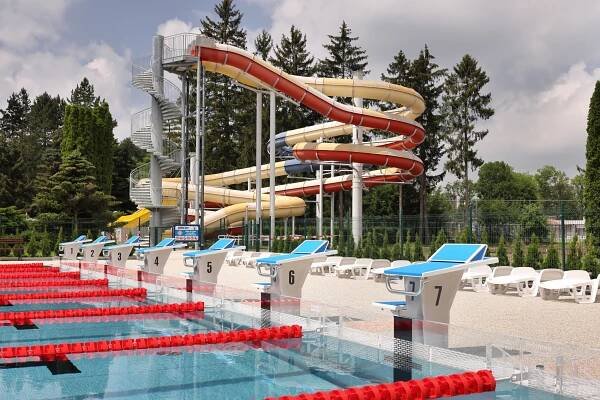 Letní koupaliště Sletiště letos atakovalo hranici padesáti tisíc návštěvníků