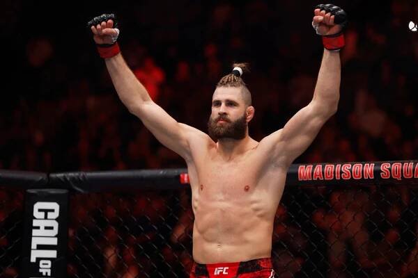 UFC 300: Jiří Procházka vs. Aleksandar Rakič – aktuální kurzy, analýza a program