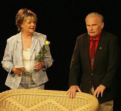 2009. Luděk Munzar s manželkou Janou Hlaváčovou před atakem nemocí.