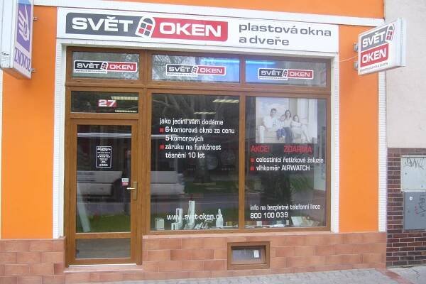 SVĚT OKEN - plastová okna a dveře foto 1
