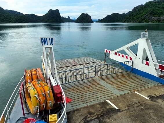 Tuan Chau→Cat Ba Island Ferry, Ha Long Bay, Vietnam