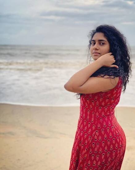 Nimisha Sajayan: 24 Hot Pics That Completely Blow Your Mind 22
