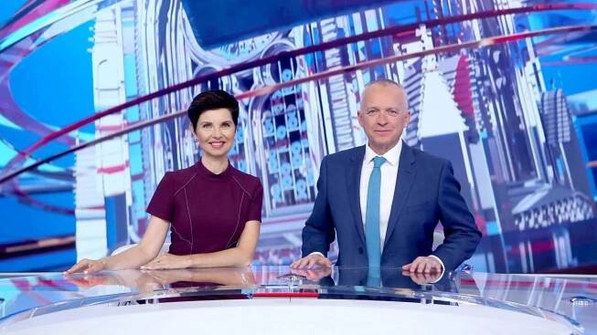 Sledujte ŽIVĚ Hlavní zprávy: Muže kvůli roušce zpacifikovala ochranka obchodního centra