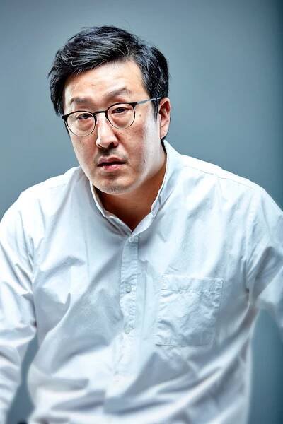 Hyun Bong-Sik-p001.jpg