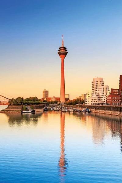 Geschenke shoppen in Düsseldorf - CARAVAN SALON Club