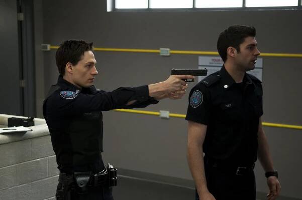 Rookie Blue - Rukojmí - Z filmu - Gregory Smith, Travis Milne