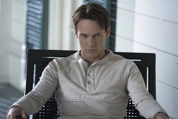 true-blood-season-6-stephen-moyer