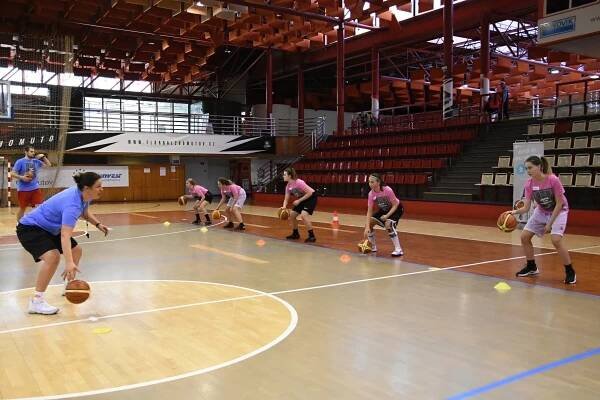 Basketbalové centrum mládeže Sokolov