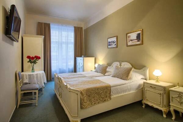 Hotel Taurus v Praze | Praha Vinohrady Hotel Taurus