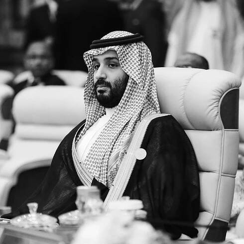 “This Plane Is Not Going to Land in Cairo”: Saudi Prince Sultan Boarded a Flight in Paris. Then, He Disappeared