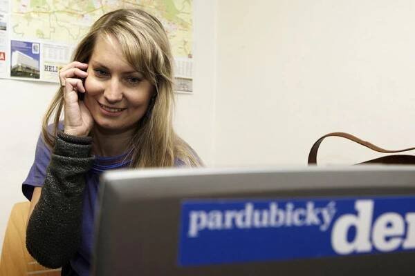Reportérka Lenka Klicperová odpovídala čtenářům