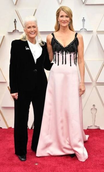 Laura Dern - Actress, Director, Producer
