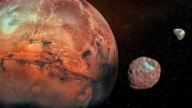 Záhadné měsíce Marsu: Fobos a Deimos sledovaly apokalypsu