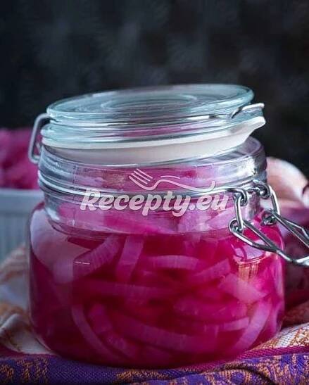 ᐉ Nakládaná červená cibule - recepty.eu