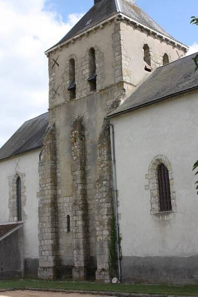 Súbor:Mézières-en-Gâtinais - Eglise Saint-Benoît et Saint-Blaise.jpg – Wikipédia