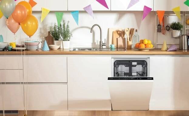 Vestavná myčka Gorenje GV583B10AD, v domácnosti