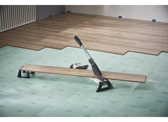 WOLFCRAFT VLC 800 řezačka vinylu a laminátu