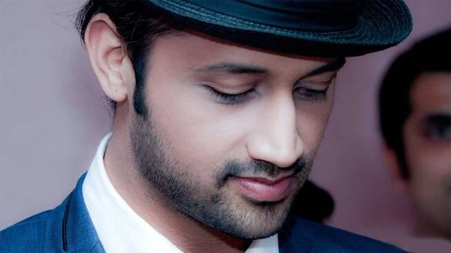 Atif Aslam Height, Weight, Age, Wife, Affairs, Biography, Children & More
