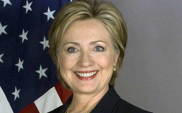 Galerie: Paměti Hillary Clintonové - první výstřely bitvy o Bílý dům - Fotka 2 - Echo24.cz