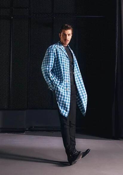 Boran Kuzum | D`Management