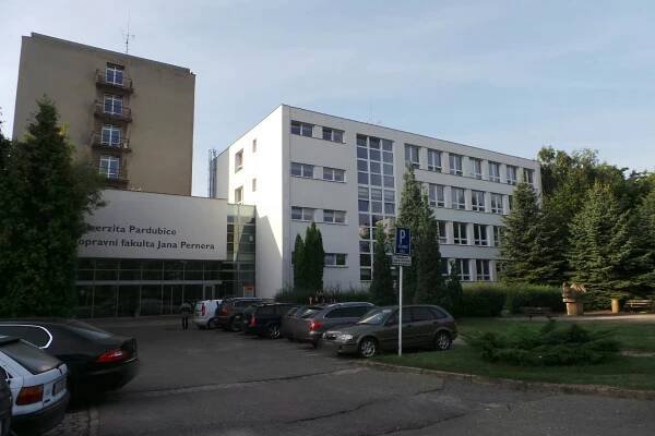 Univerzita Pardubice - Zkušební laboratoř AL Dopravní fakulty Jana Pernera foto 1