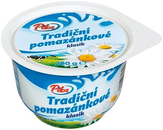Kelímek pomazánkového sýra Pilos Tradiční Pomazánkové klasik.