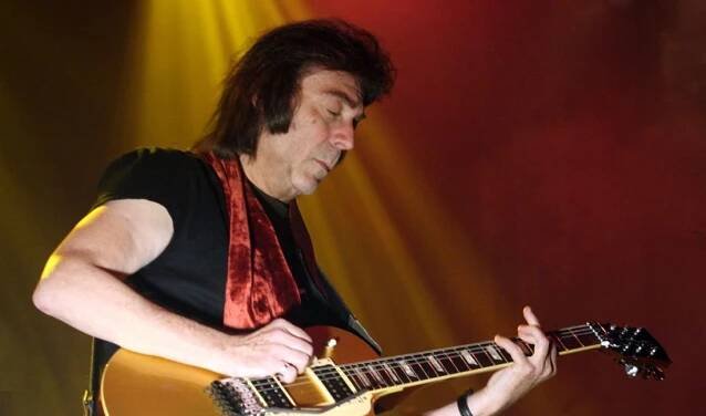 Sedmdesátá léta v Lucerně: Steve Hackett hrál hity Genesis