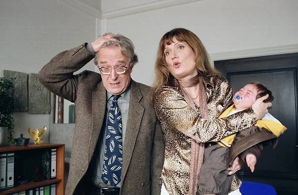 Gerd Anthoff, Veronika Neugebauer - Der Kaiser von Schexing - Ein Bauerntheater, Teil 2 (Kaiserstunde) - Z filmu