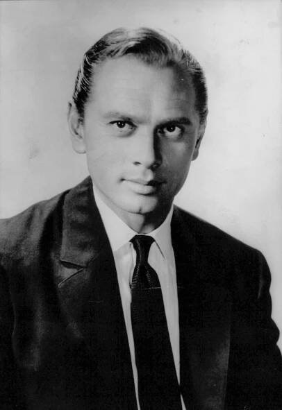 Yul Brynner - Wikipedia