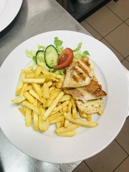 Restaurace a pivnice U Slunce - Blansko | Česká kuchyně blízko mě | Zamluvit nyní