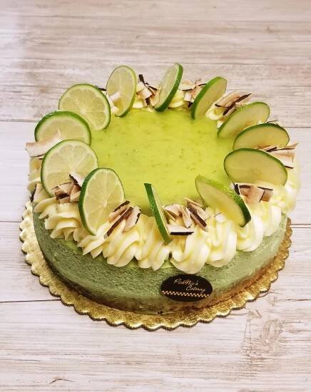 Cakes, Cupcakes and Desserts – Intro | PickNic's Catering