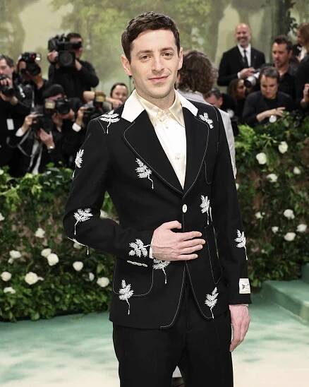 Alex Edelman attends The 2024 Met Gala Celebrating "Sleeping Beauties: Reawakening Fashion" at The Metropolitan Museum of Art on May 06, 2024 in New York City.