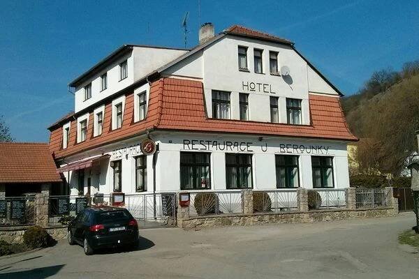 Restaurace U Berounky foto 1