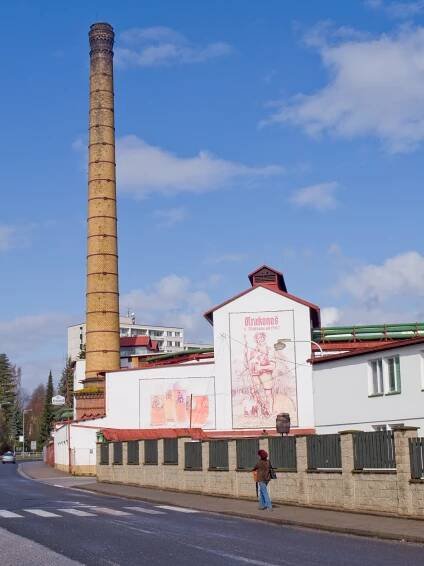 Soubor:Trutnov, pivovar, celek.jpg