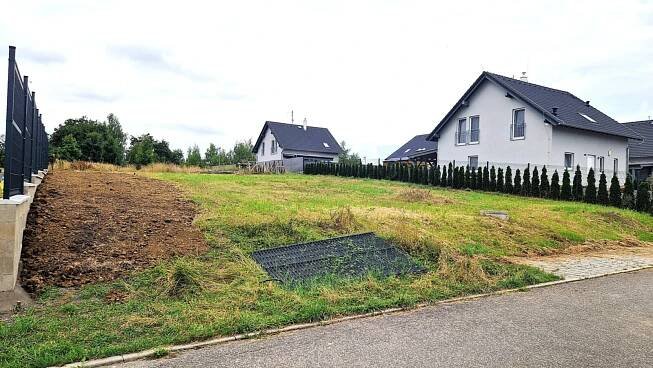 Prodej stavebního pozemku 684 m2 v Židněvsi u Mladé Boleslavi - K DOMOVU - sdružení realitních makléřů