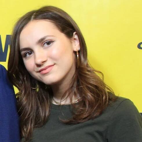 Actress, American Actress, American Celebrities, American Model, Hollywood Celebrities, hot hollywood actresses, hottest celebrities, Model, most famous hollywood celebrities, top female hollywood stars