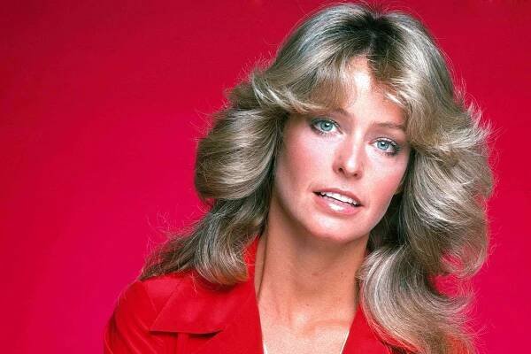 CHARLIE'S ANGELS - AD Gallery - 6/15/76 Farrah Fawcett 