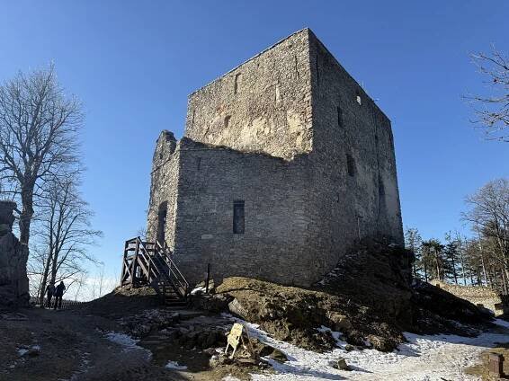 Vítkův Hrádek láká na dechberoucí výhledy. Otevřeno má nově šest dní v týdnu