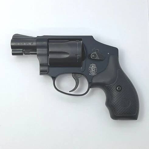 Revolver SMITH & WESSON AIRWEIGHT v ráži.38 Special