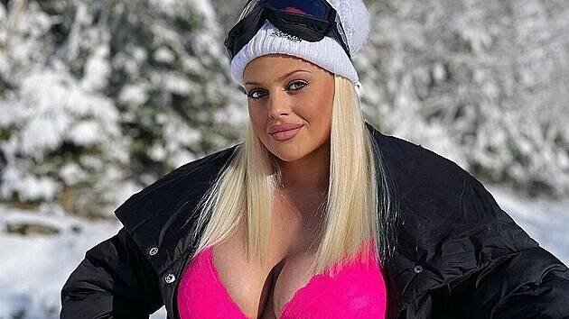 Charlotte Štiková zhubla už 41 kilo, naštěstí ani gram na hrudníku a tady je důkaz - JenProMuze