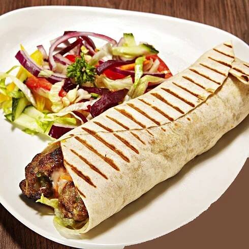 Lamb sik kebab tortilla