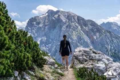 Mala Mojstrovka, výhledový vrchol uprostřed Julských Alp | Horama