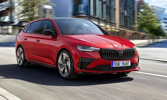 Škoda Scala a Škoda Kamiq přijíždí v modernizované verzi s novými světlomety i zádí – DesignMag.cz
