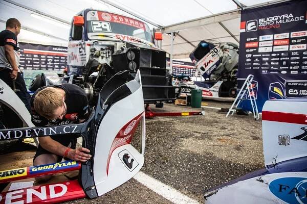 Buggyra Zero Mileage Racing: Když nemůžeš, tak přidej víc... | BUGGYRA Racing