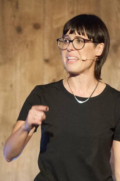 Eva Karl Faltermeier