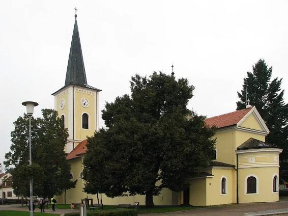 Náš kostel - Římskokatolická farnost Bystrc