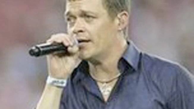 3 Doors Down frontman ties the knot