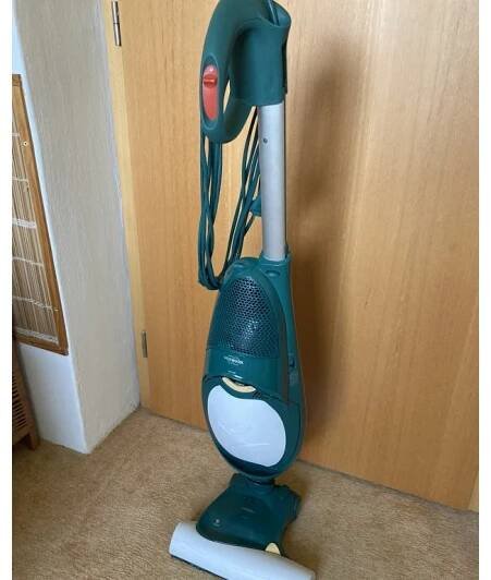 Vysavač Vorwerk Kobold VK 140 + EB360