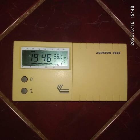 AURATON 2000, regulátor teploty, termostat 6-ti denní, návod, baterie - Stavebniny