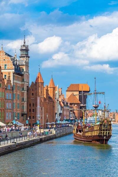 Gdansk guide by In Your Pocket. The best city guide to Gdańsk.